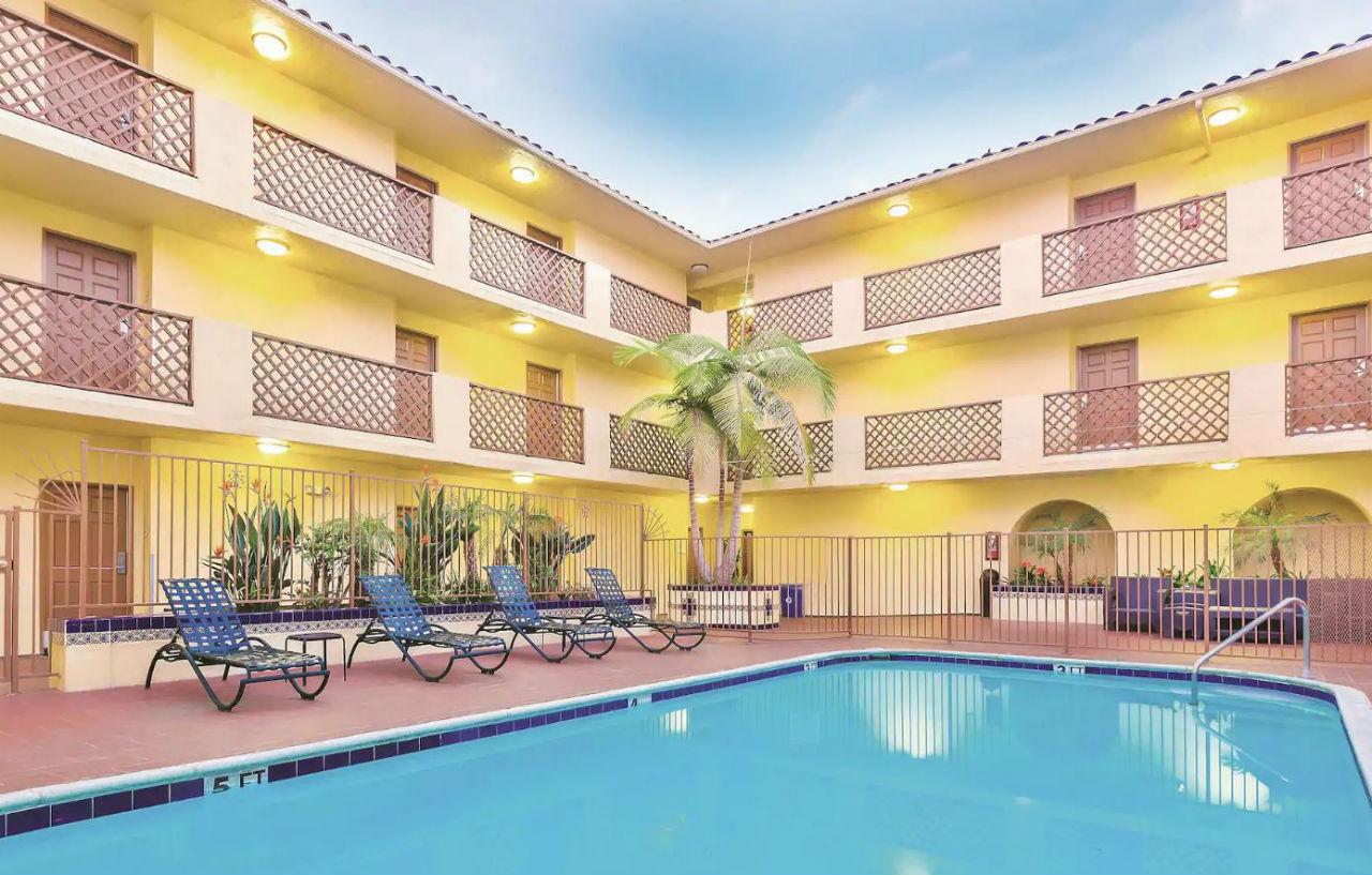 Comfort Inn San Diego Old Town Extérieur photo